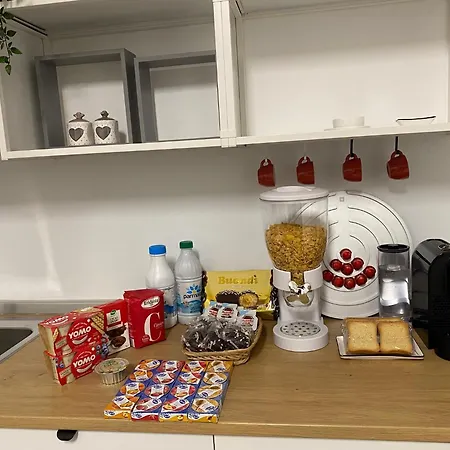 Casa Irene - Colazione Inclusa Nocleg ze śniadaniem *