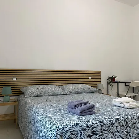 Bed and Breakfast Casa Irene - Colazione Inclusa *
